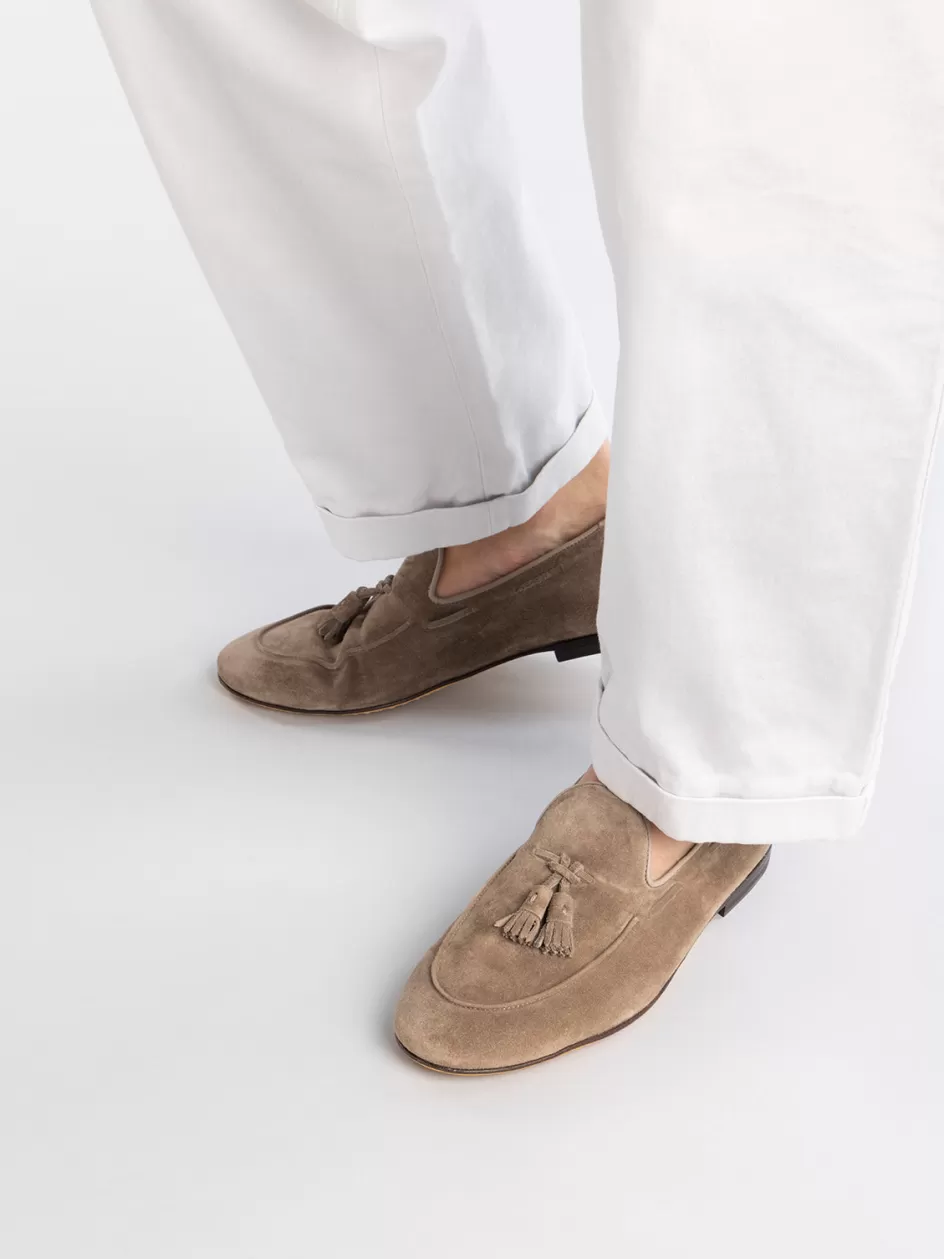 airto_013__taupe_suede_tassel_loafers_97605.webp Officine Creative Suede Selection | Icons>AIRTO 013 - Taupe Suede Tassel Loafers OTTER