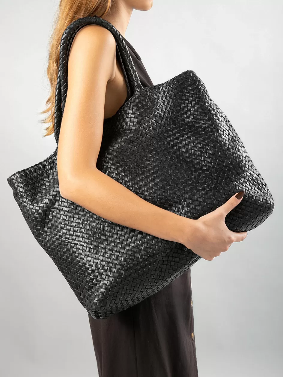 oc_class_35_woven__green_woven_leather_shoulder_bag_103470.webp Officine Creative Woven Leather Selection | Icons>OC CLASS 35 Woven - Green Woven Leather Shoulder Bag DEPHTS