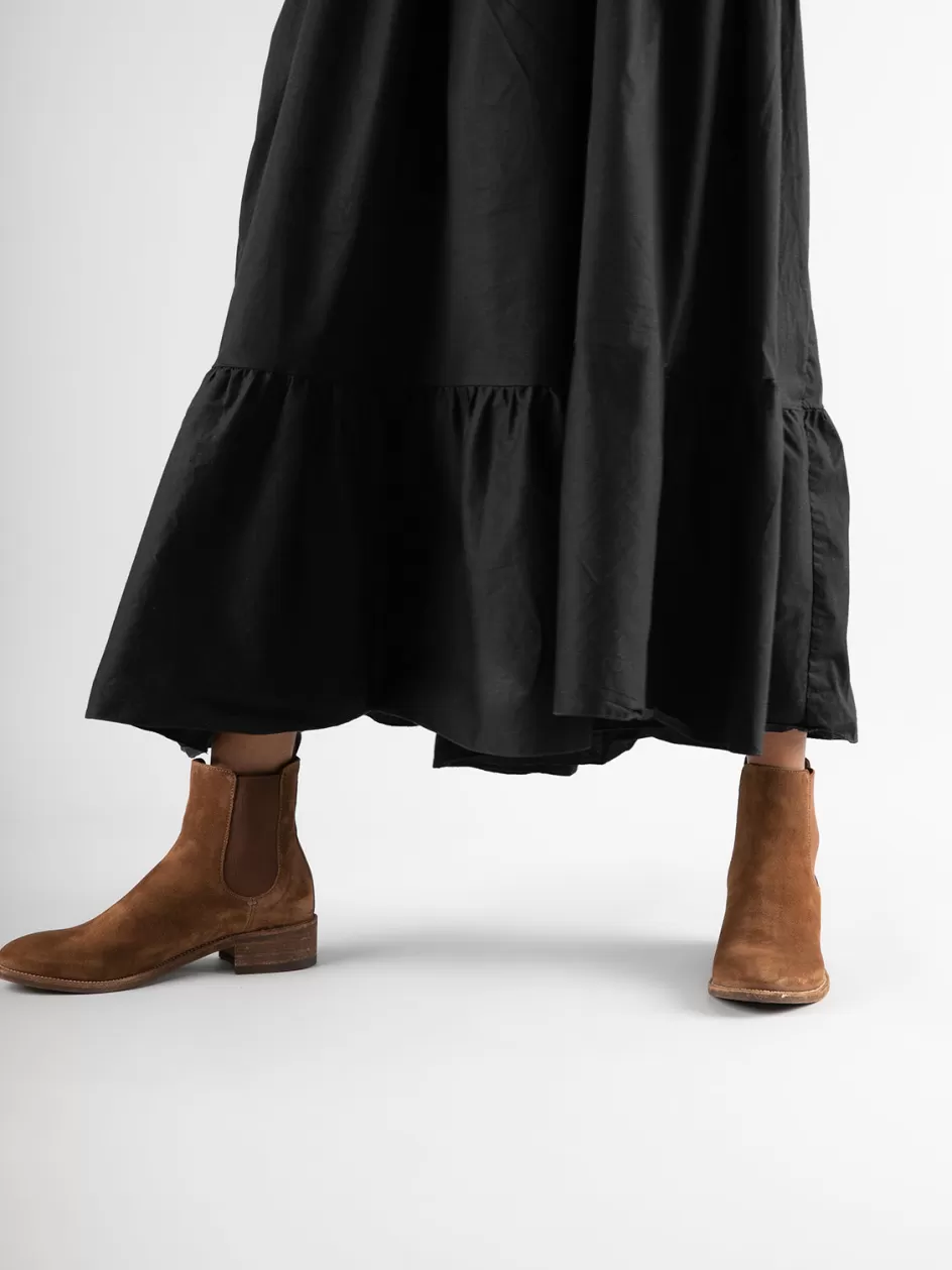 seline_029__taupe_suede_chelsea_boots_103190.webp Officine Creative Suede Selection | Boots & Booties>SELINE 029 - Taupe Suede Chelsea Boots TAN